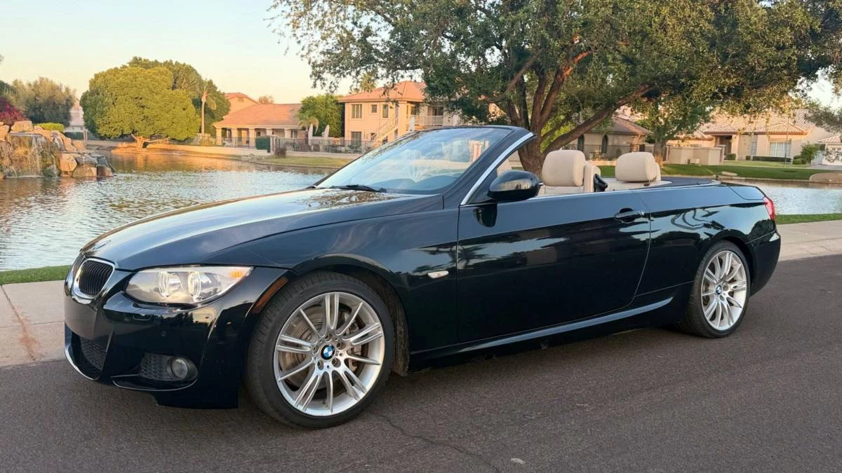 2012 BMW E93 335i Convertible - Image 2 of 19