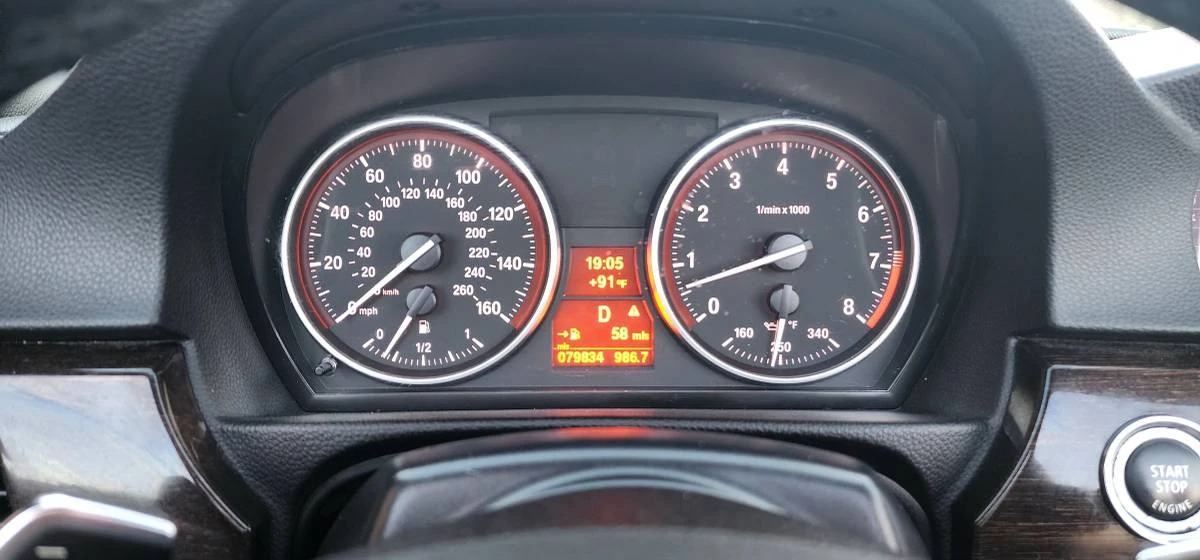 2012 BMW E93 335i Convertible - Image 18 of 19