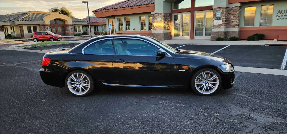 2012 BMW E93 335i Convertible - Image 6 of 16