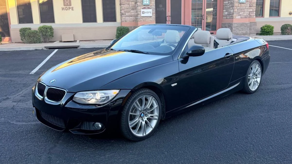2012 BMW E93 335i Convertible - Image 12 of 16