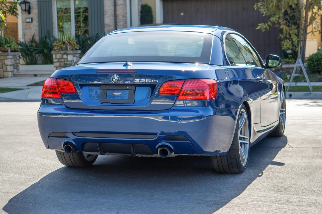 2012 BMW E93 335i Convertible - Image 4 of 31