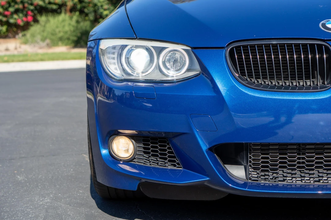 2012 BMW E93 335i Convertible - Image 28 of 31