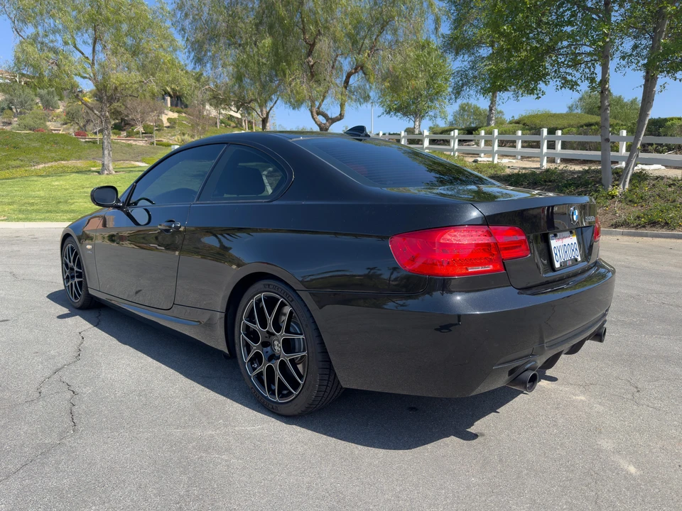 2012 BMW E92 335i Coupe - Image 9 of 31