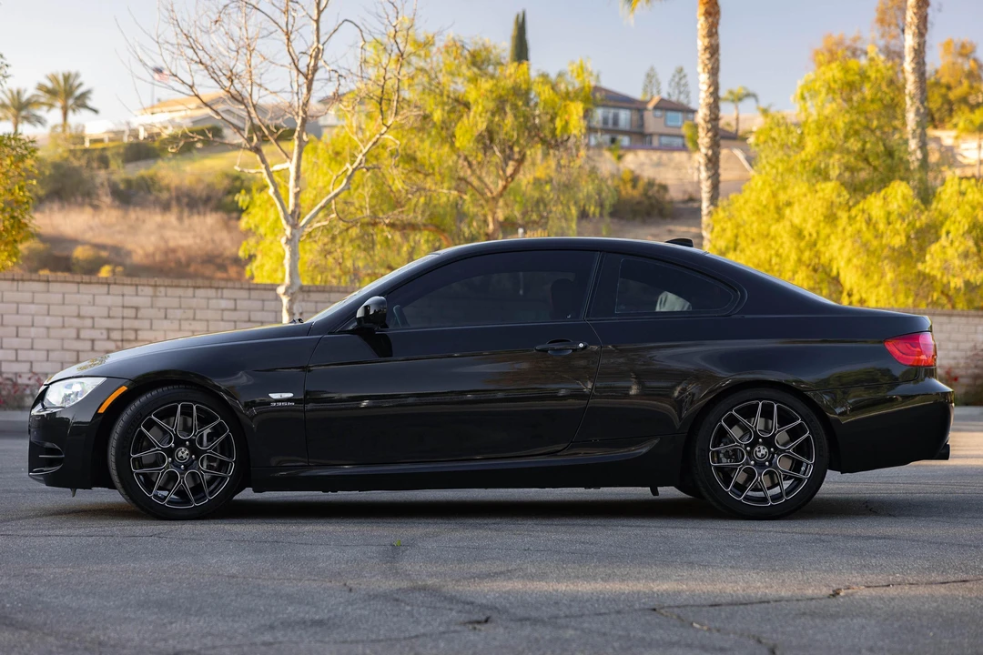 2012 BMW E92 335i Coupe - Image 3 of 31