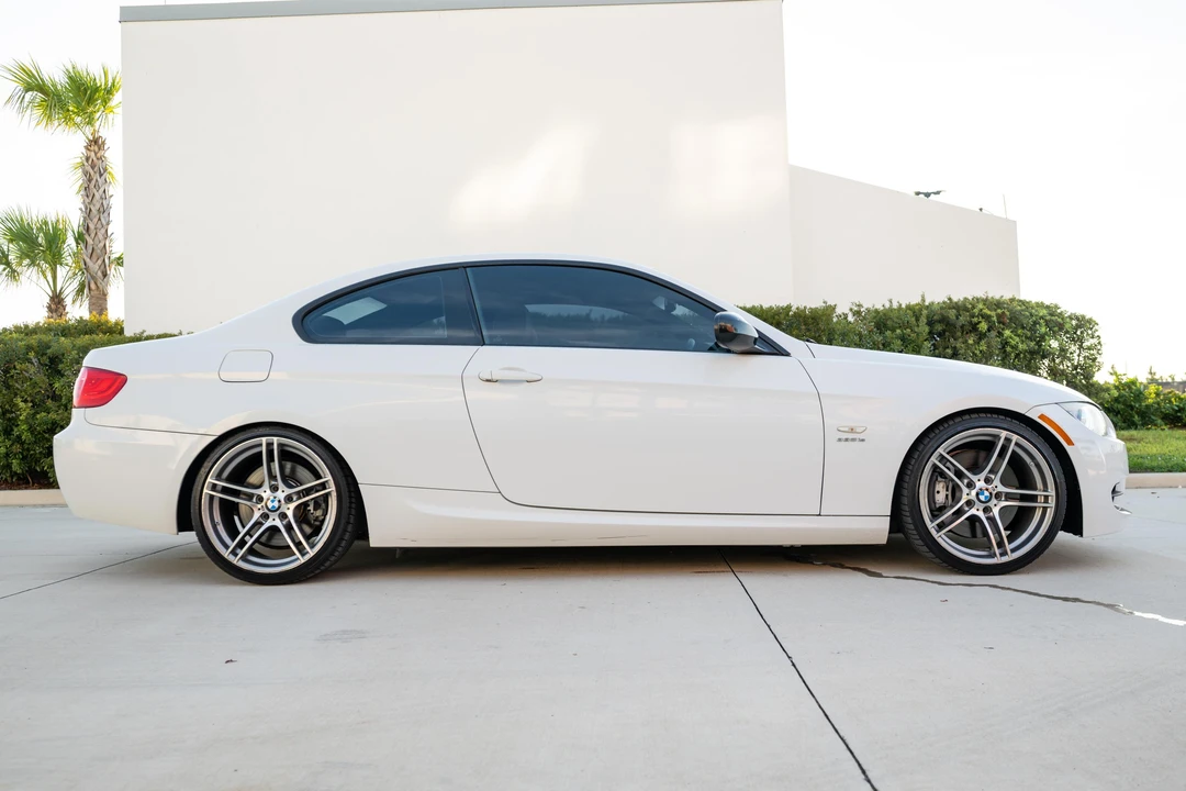 2012 BMW E92 335i Coupe - Image 13 of 31