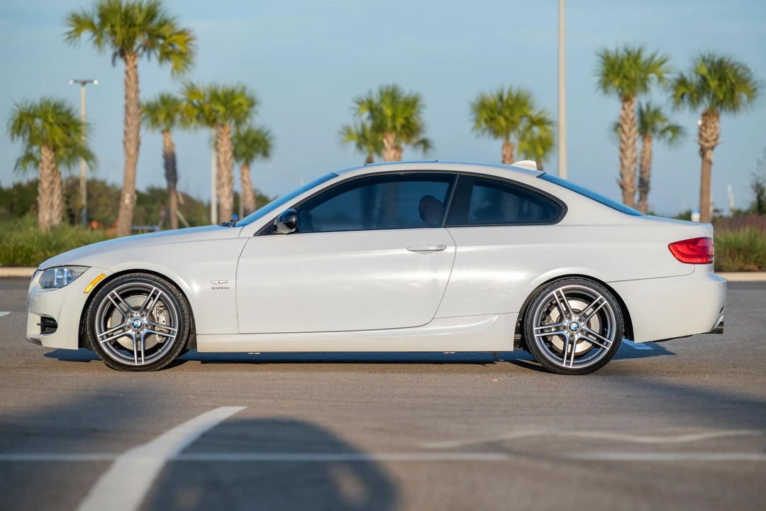 2012 BMW E92 335i Coupe - Image 10 of 31