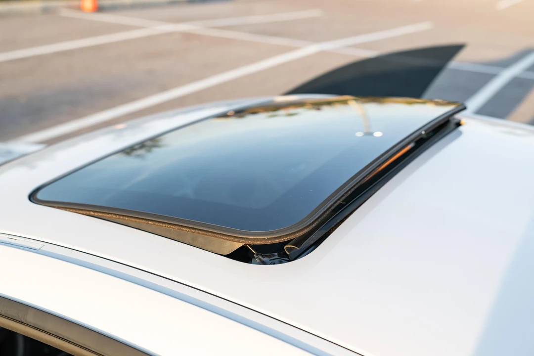 2012 BMW E92 335i Coupe - Image 25 of 31