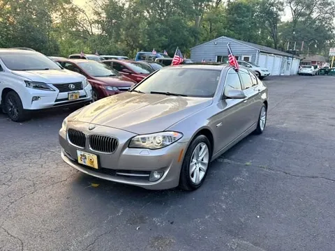 2012 BMW 5 Series 528i Sedan