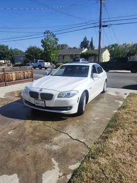 2012 BMW 5 Series 525i Sedan 4D