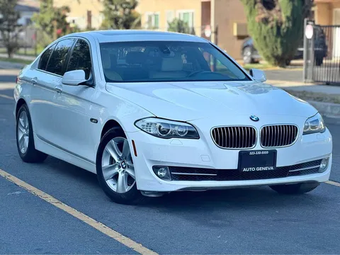 2012 BMW 5 Series 528i Sedan 4D