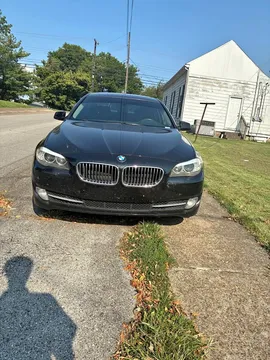 2012 BMW 5 Series 528i Sedan