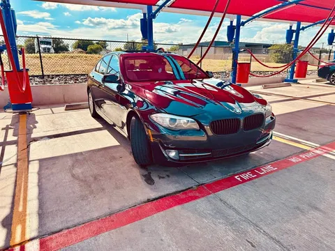 2012 BMW 5 Series 528i Sedan 4D