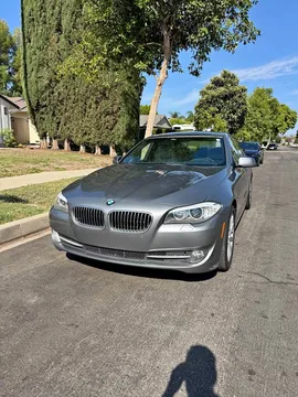 2012 BMW 5 Series 528i Sedan