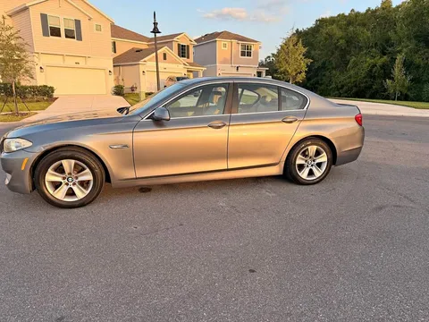 2012 BMW 5 Series 528i Sedan 4D