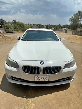 2012 BMW 5 Series 528i Sedan 4D
