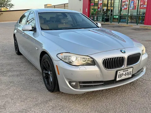 2012 BMW 5 Series 528i Sedan 4D