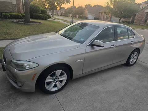 2012 BMW 5 Series 528i Sedan 4D