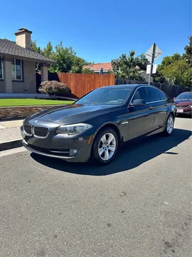 2012 BMW 5 Series 528i Sedan 4D