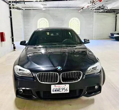2012 BMW 5 Series 528i Sedan 4D