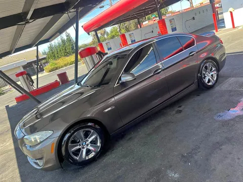 2012 BMW 5 Series 528i Sedan 4D