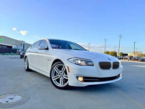 2012 BMW 5 Series 528i Sedan 4D