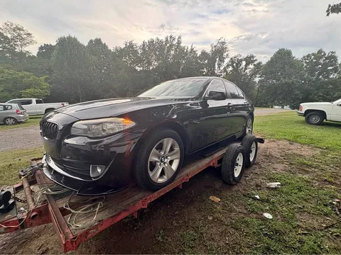 2012 BMW 5 Series 528i Sedan 4D