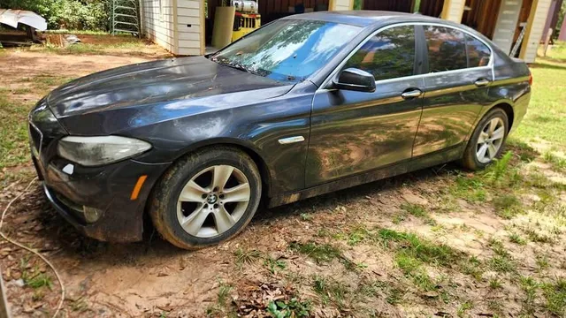 2012 BMW 5 Series 528i Sedan 4D