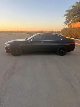2012 BMW 5 Series 528i Sedan 4D