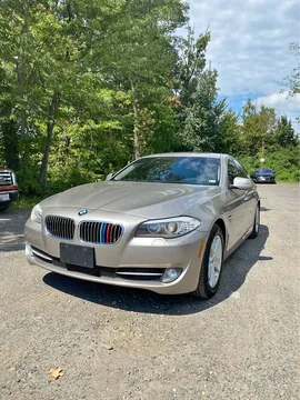 2012 BMW 5 Series 528i Sedan 4D