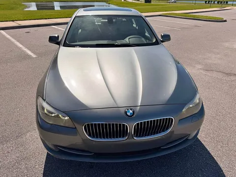 2012 BMW 5 Series 528i Sedan 4D
