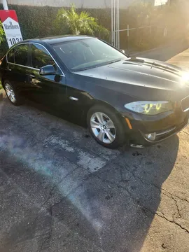 2012 BMW 5 Series 528i Sedan 4D