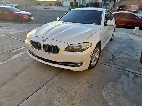 2012 BMW 5 Series 528i Sedan 4D