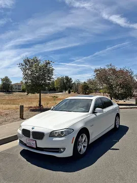 2012 BMW 5 Series 528i Sedan