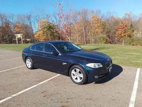 2012 BMW 5 Series · 528i xDrive Sedan 4D