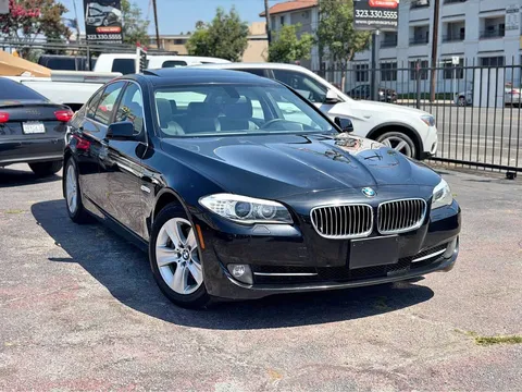 2012 BMW 5 Series 528i xDrive Sedan