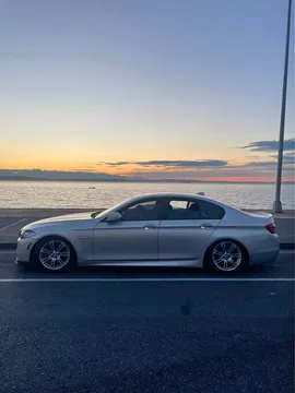 2012 BMW 5 Series 528i xDrive Sedan 4D