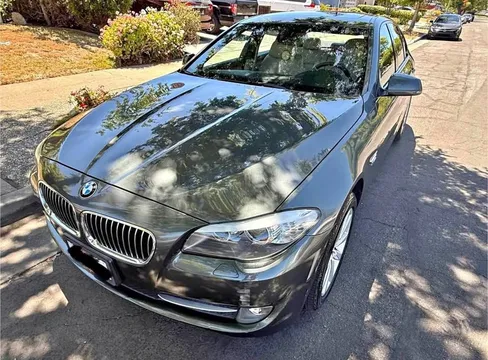 2012 BMW 5 Series 528i xDrive Sedan