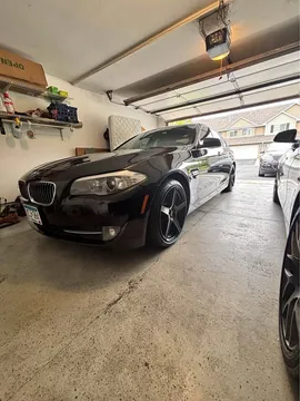 2012 BMW 5 Series 528i xDrive Sedan 4D