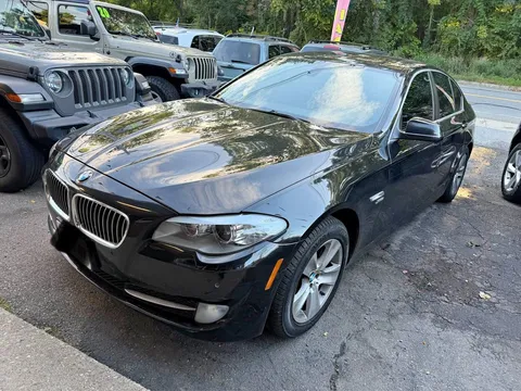 2012 BMW 5 Series 528i xDrive Sedan 4D