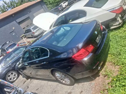 2012 BMW 5 Series 528i xDrive Sedan