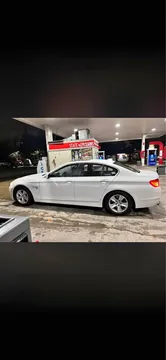 2012 BMW 5 Series 528xi Sedan 4D