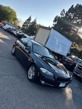 2012 BMW 5 Series 528xi Sedan 4D