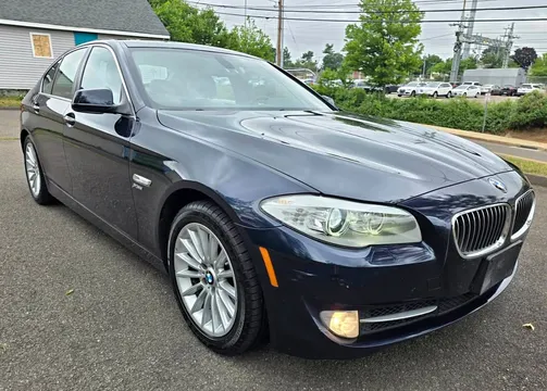 2012 BMW 5 Series 530i xDrive Sedan 4D