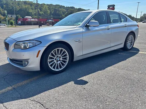 2012 BMW 5 Series 535d xDrive Sedan 4D