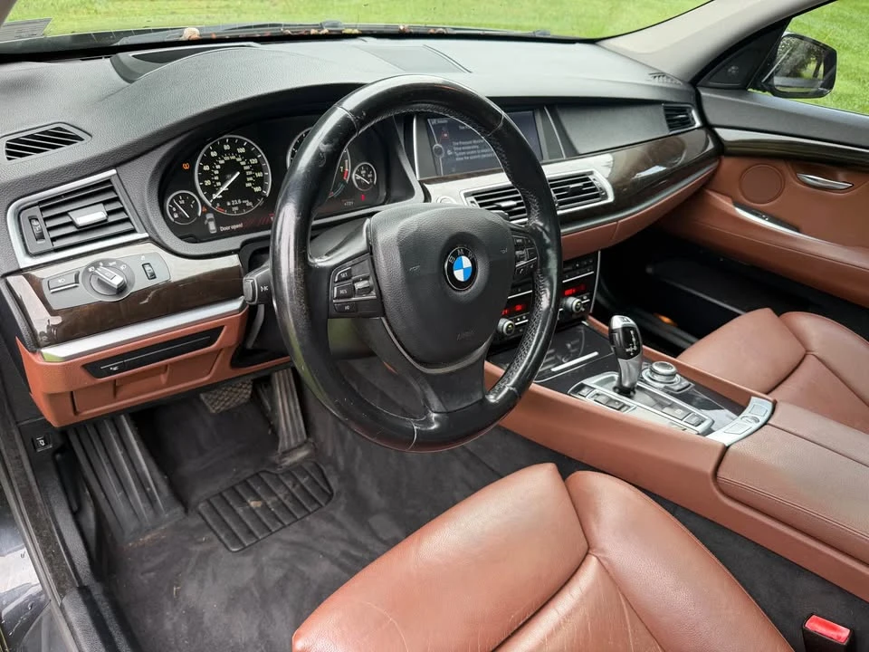 2012 BMW 5 Series - Image 10 of 20