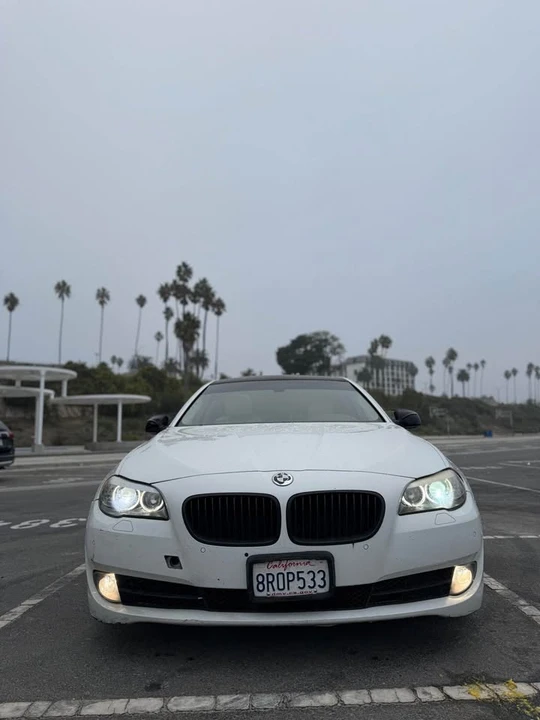 2012 BMW 5 Series - Image 2 of 8