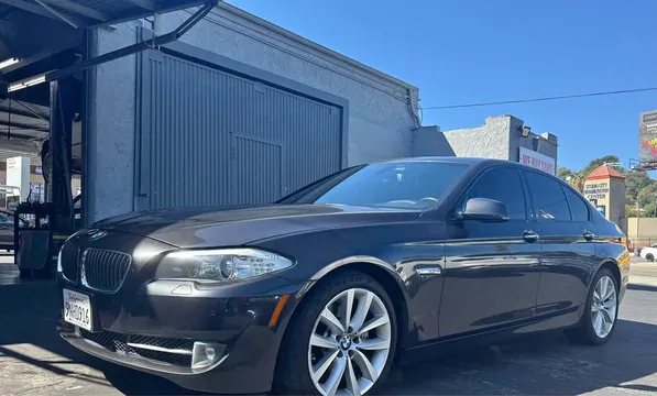 2012 BMW 5 Series 535i Sedan 4D