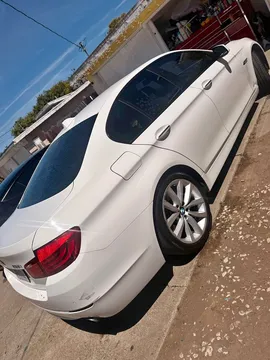 2012 BMW 5 Series 535i Sedan 4D