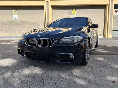 2012 BMW 5 Series 535i Sedan 4D