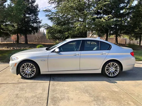 2012 BMW 5 Series 535i Sedan 4D